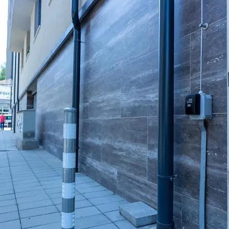 Apartment Fancy Big In The Heart Of