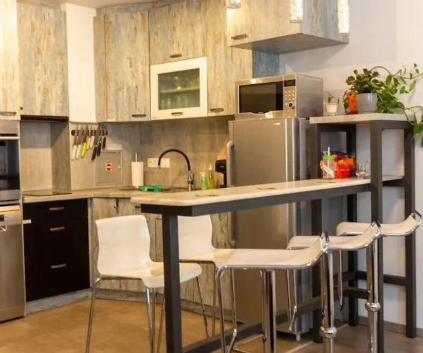 Appartamento Fancy Big In The Heart Of *